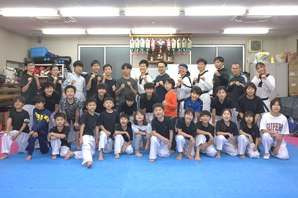 各種スポーツ教室開催